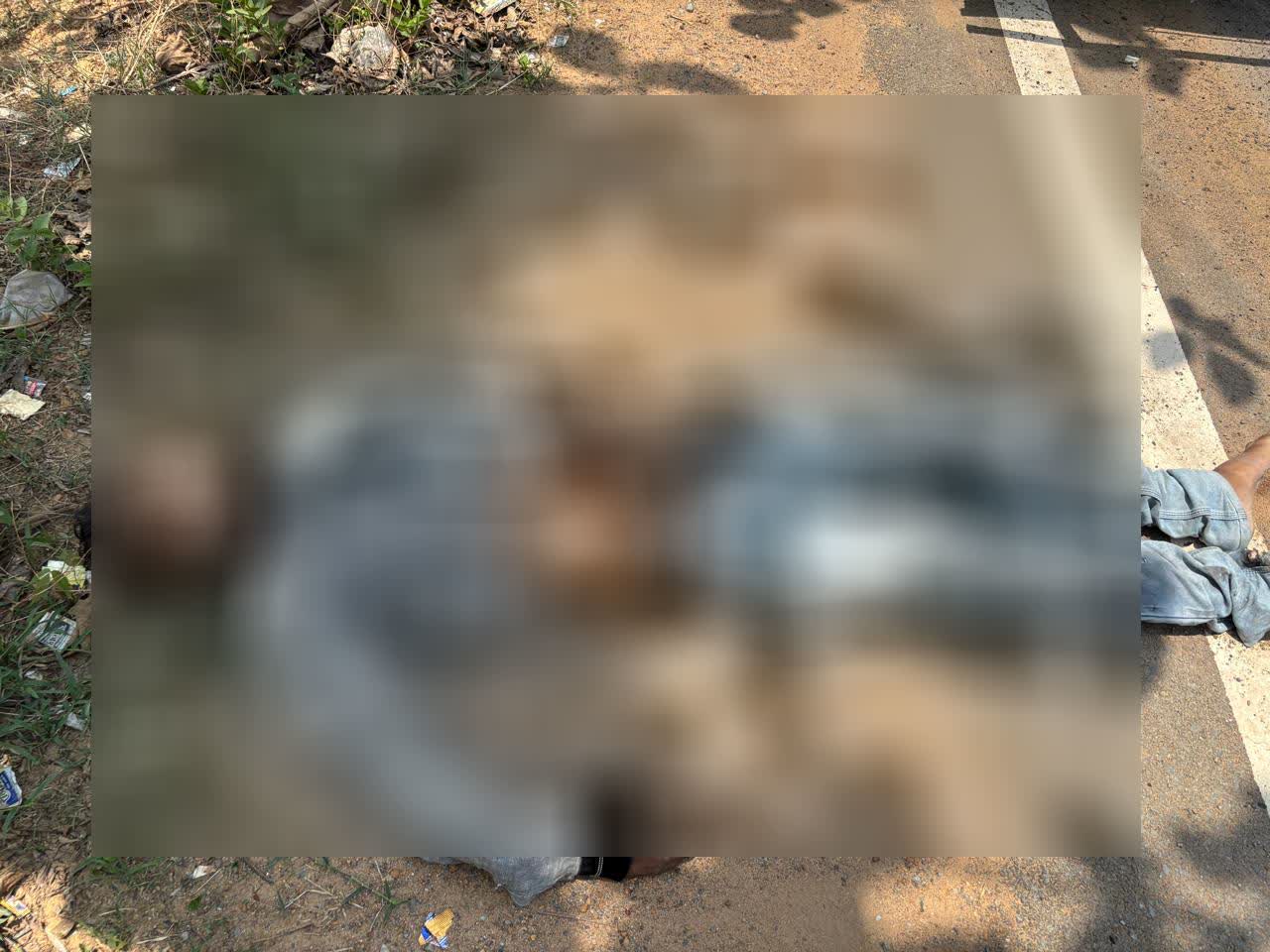 तेज रफ्तार छोटा हाथी वाहन ने बाइक सवार युवक को ली चपेट में जिससे मौके पर ही मौत