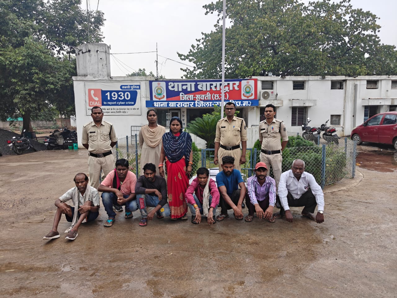 विशेष अभियान के तहत जिला सक्ती के वर्षो से फरार स्थायी वारंट व 24 घंटे के भीतर 26 लोंगो गिरफतार कर न्याया रिमण्ड पर जेल भेजा गया