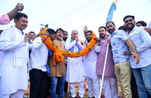 प्रदेश के पूर्व मुख्यमंत्री भूपेश बघेल के हरदी बाजार आगमन कोरबा लोकसभा युवा कांग्रेस के पूर्व अध्यक्ष श्याम नारायण सोनी ने सैकड़ो एन एस यू आई वह युवा कांग्रेस के