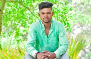 अनियंत्रित बाइक पेड़ से टकराई, युवक की मौत, साथी गंभीर रूप से घायल